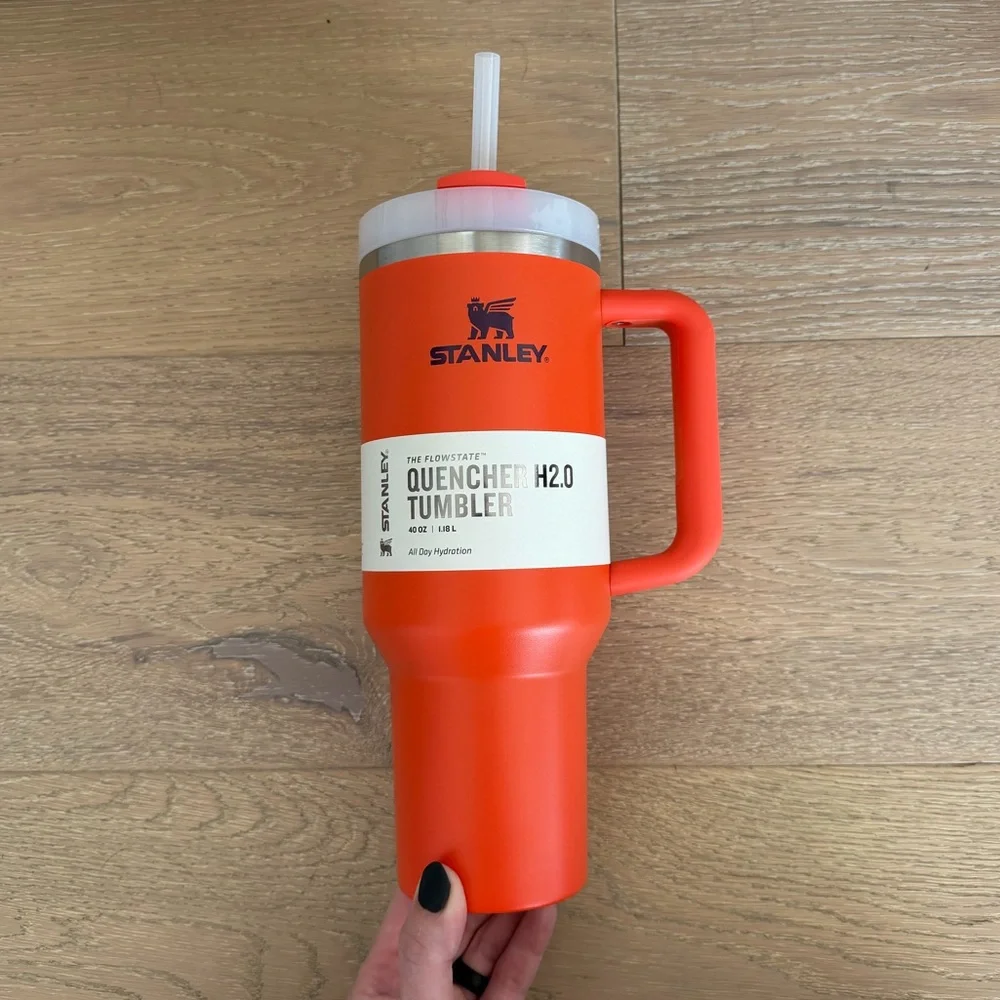 Stanley The Quencher H2.0 Flowstate Tumbler 40 OZ